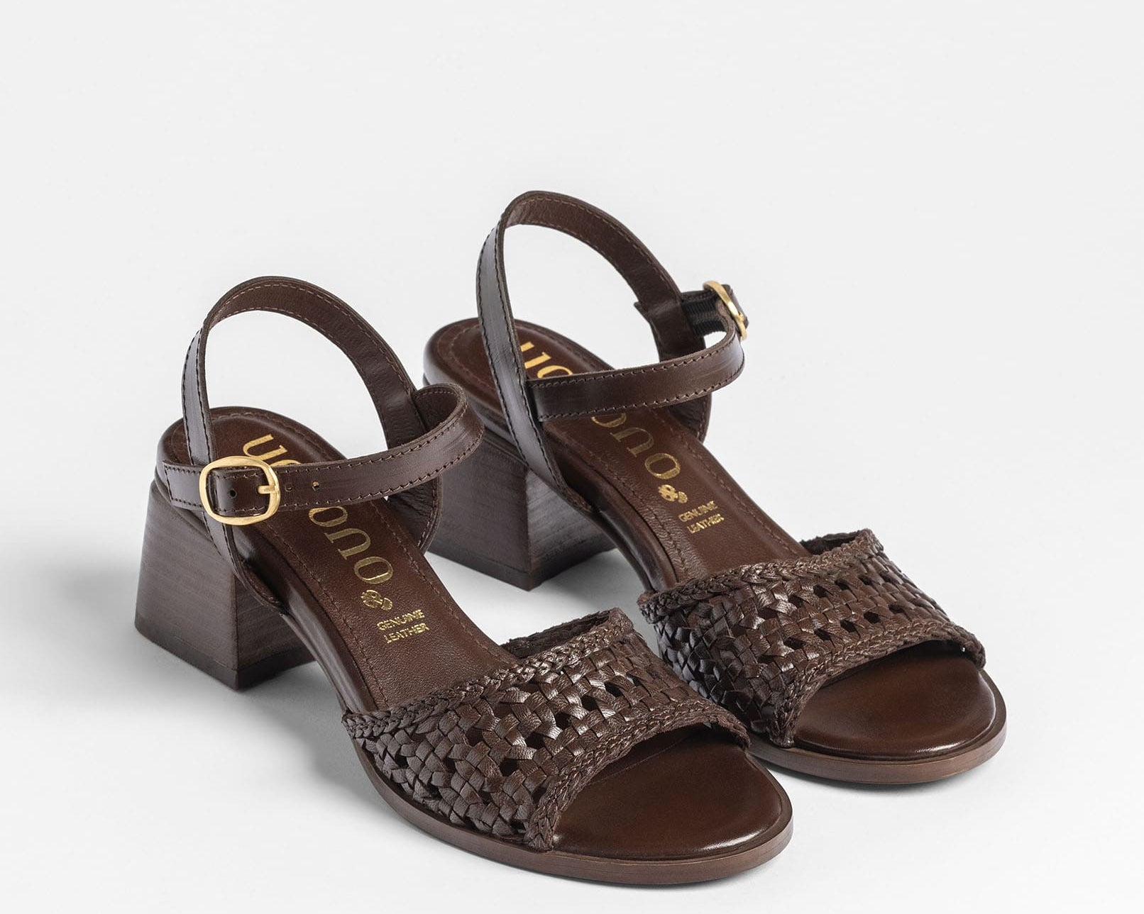 5 looks con sandalias de tacón para cada ocasión