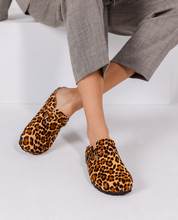 Zapato plano ZUECO 599 leopardo