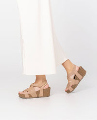Sandalia cuña Bari 303 beige