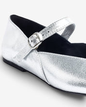 Silver Ari-001 ballerina