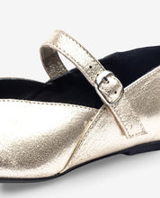 Danseuse Golden Ari-001
