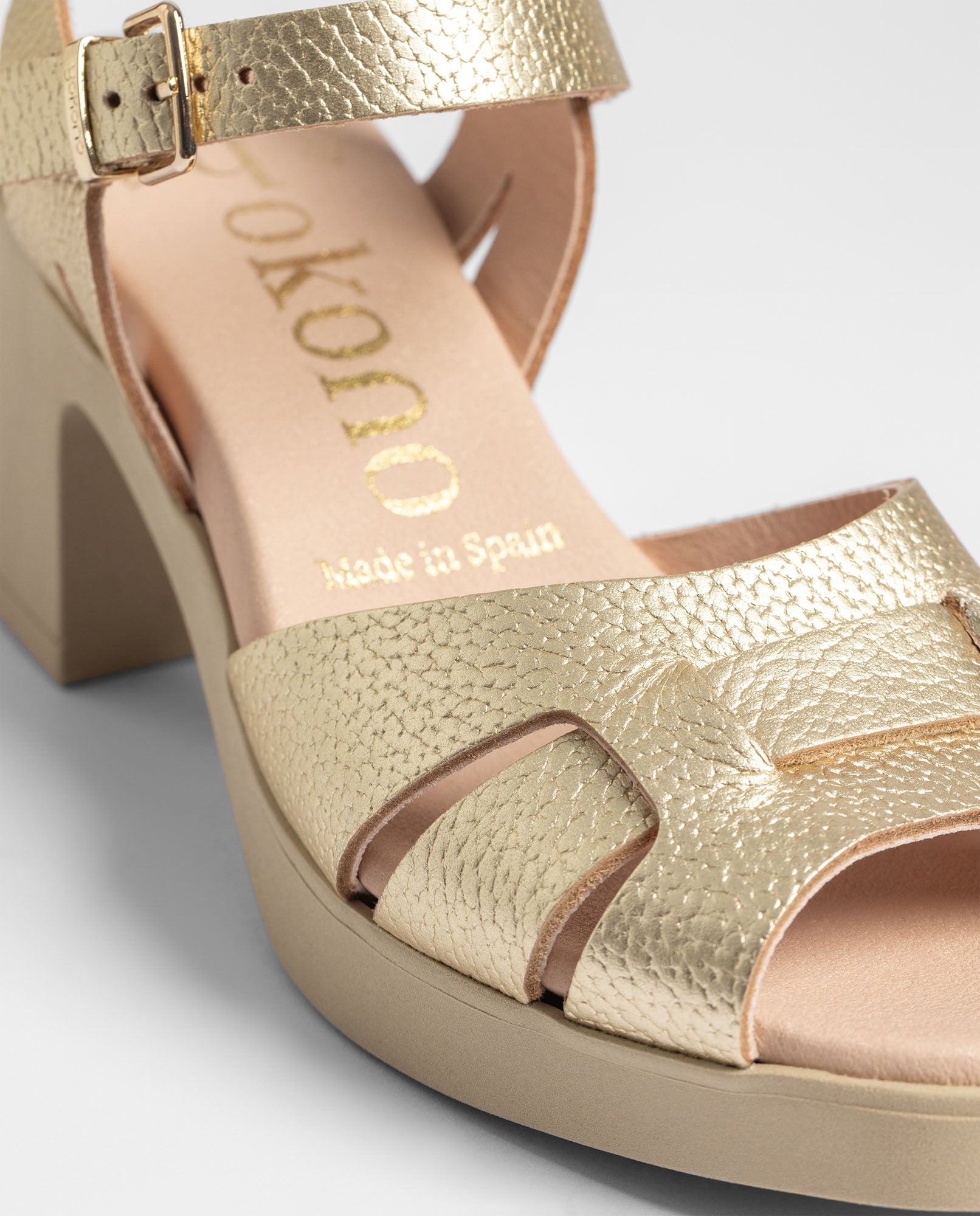 Heeled sandal BLAY-262 gold