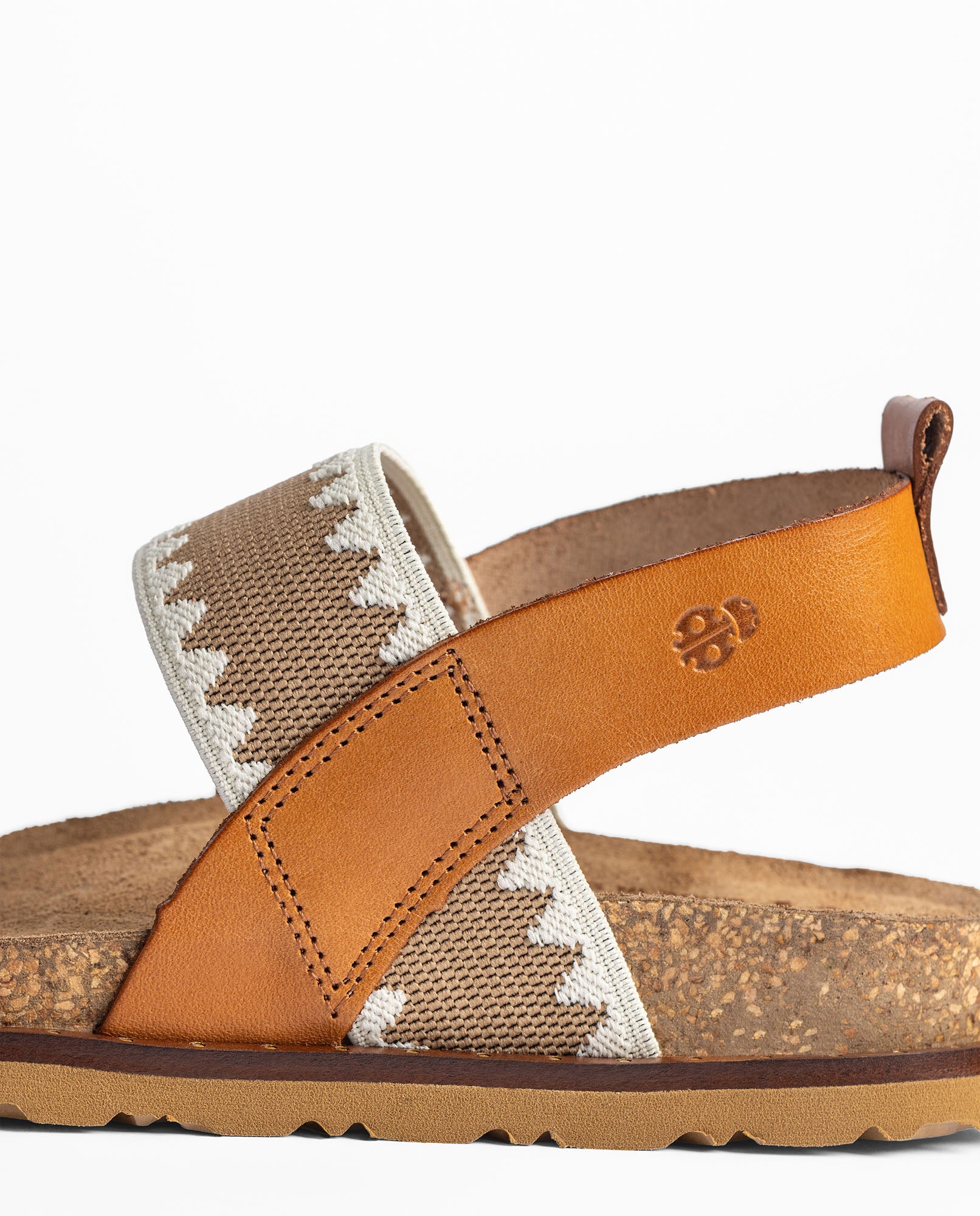 Sandalo basso BOLUS-255 marrone