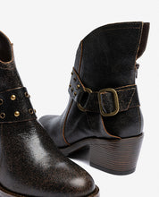Stiefeletten mit Absatz BRAVA-001 braun