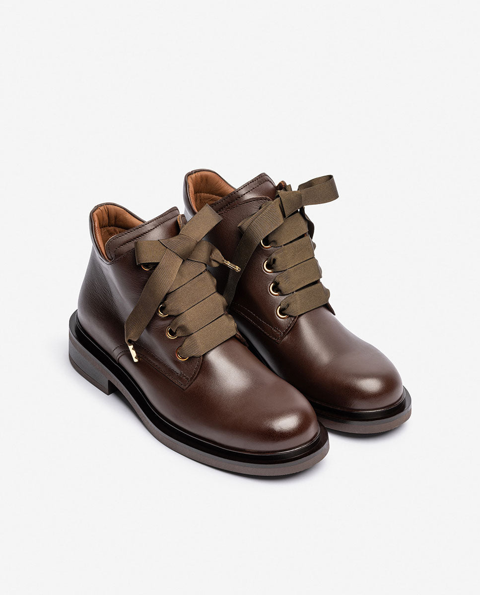 Stivaletto basso LEI-006 marrone