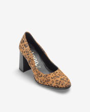 Heeled shoe LOIR-001 leopard