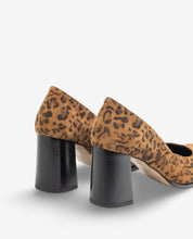Heeled shoe LOIR-001 leopard