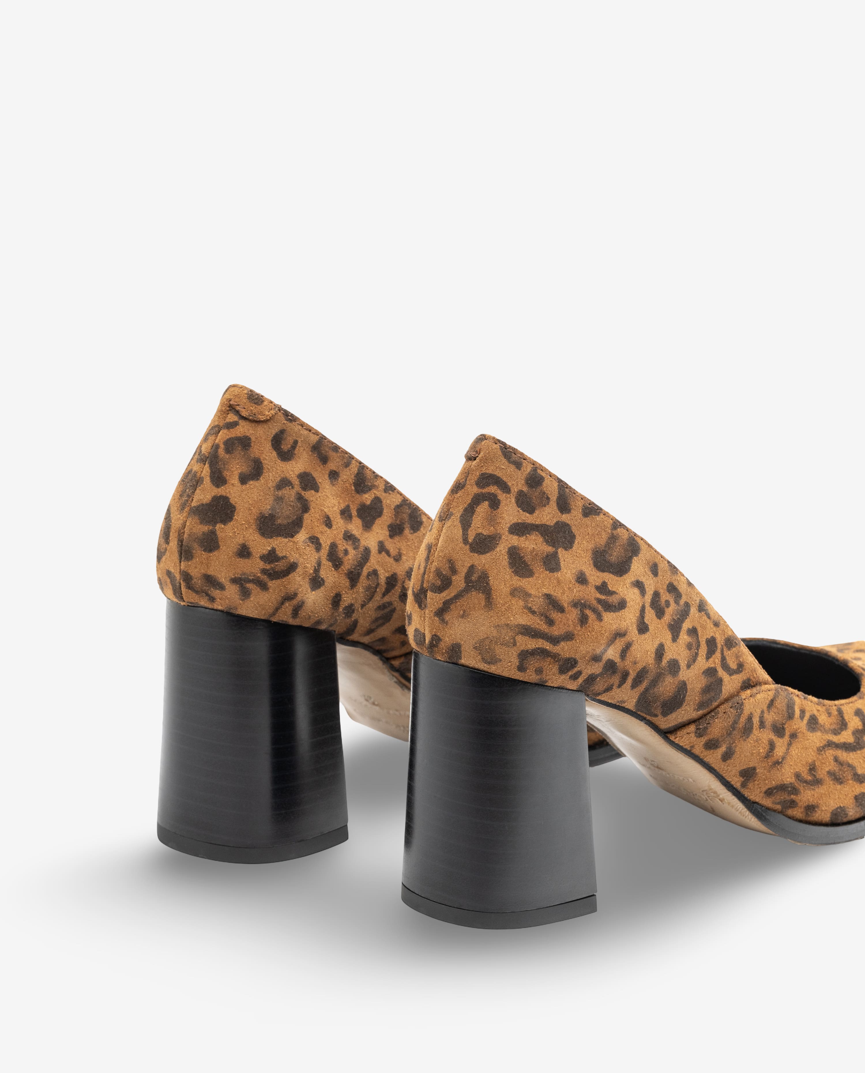 Heeled shoe LOIR-001 leopard