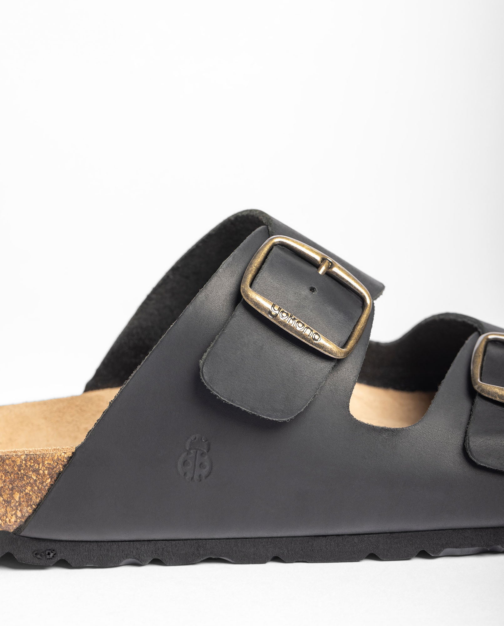 Flat sandal MACAM-150 black