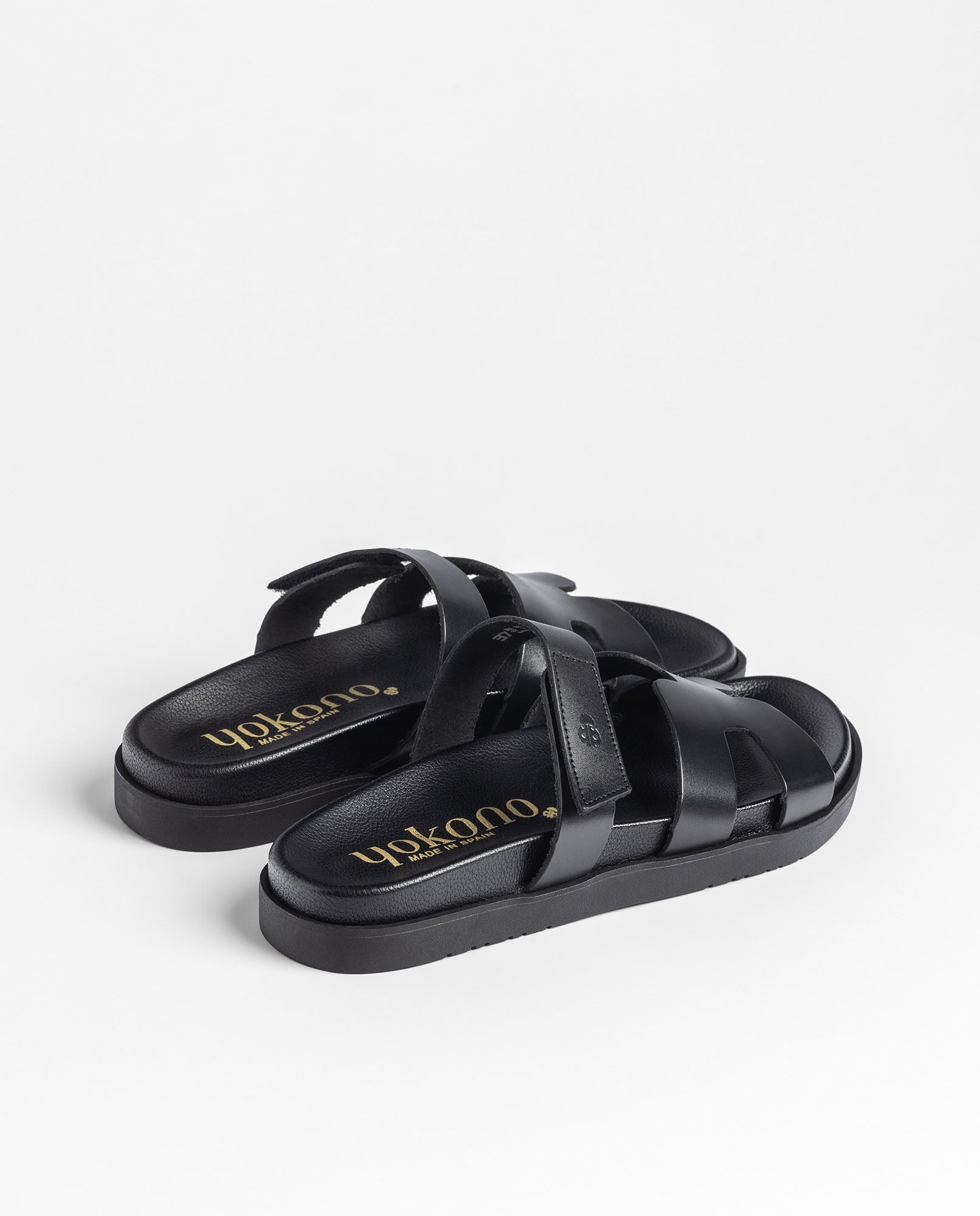Sandalia plana MORENA-125 negro
