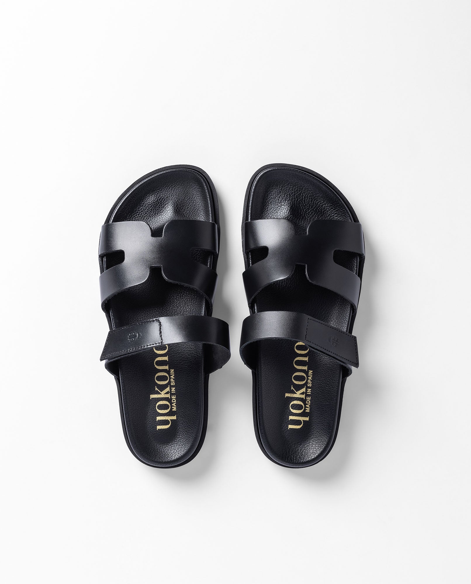 Sandalia plana MORENA-125 negro