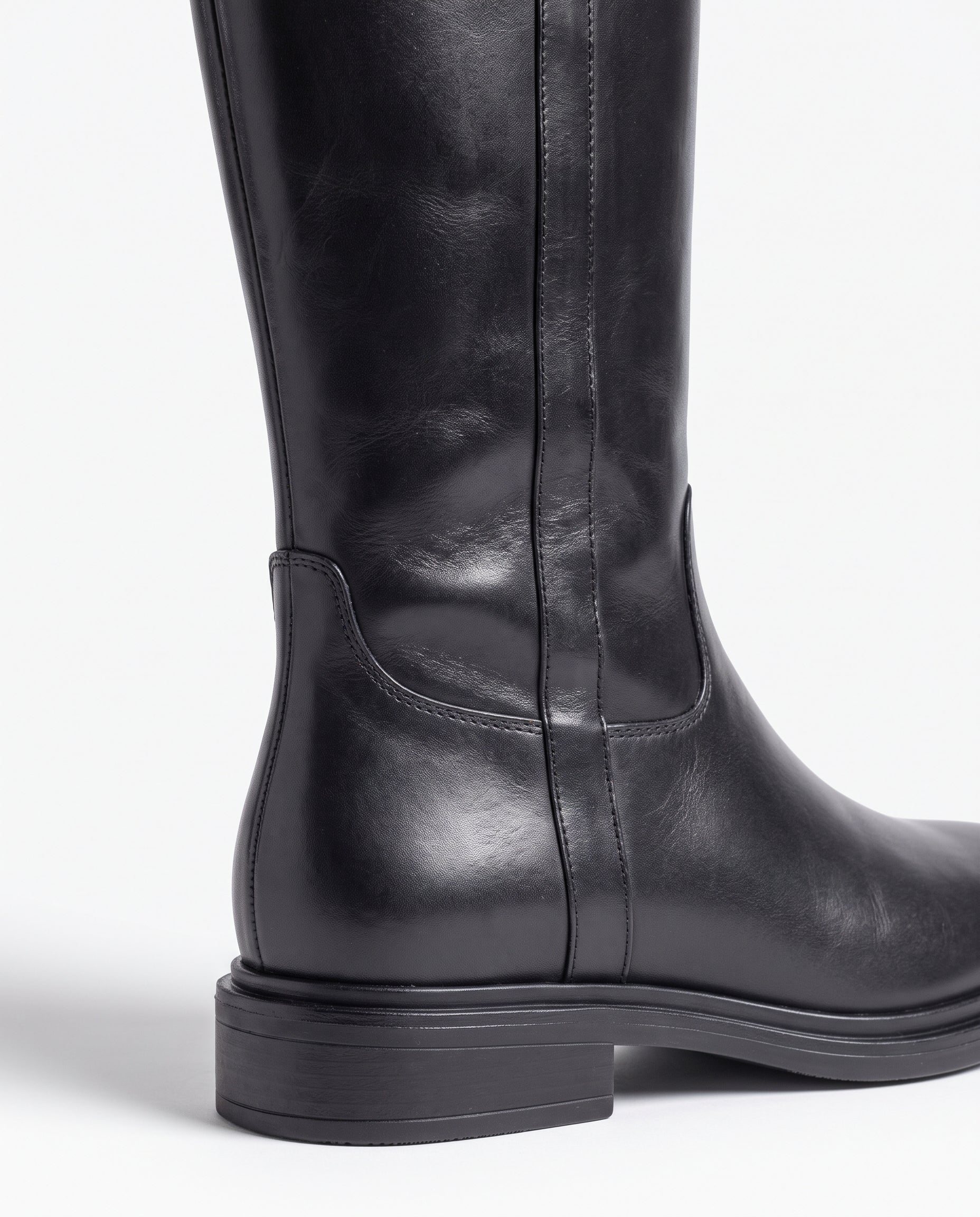 Boot PERSEO-261 black