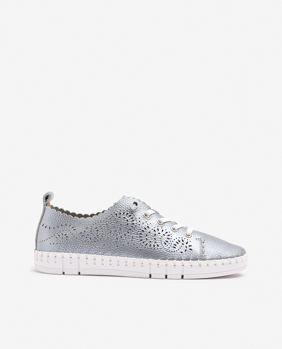 Sneaker FLOW-005 plateado_37208.jpg