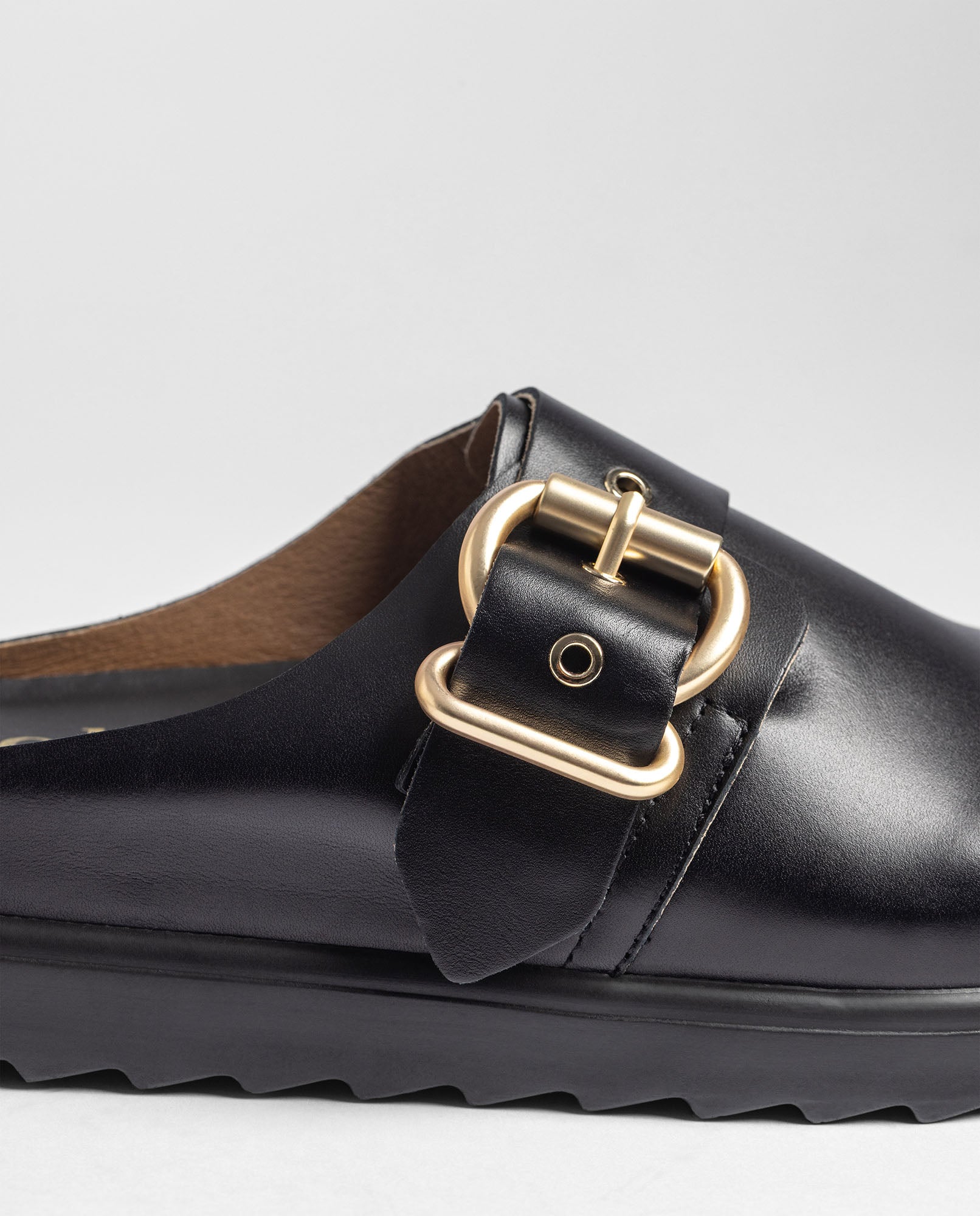 Clog TUNEZ 249 schwarz
