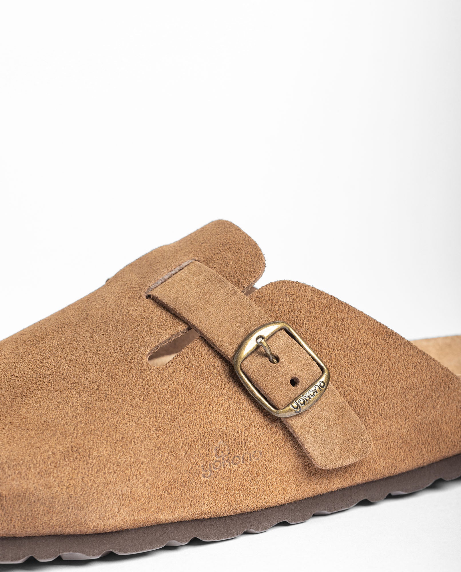 Scarpa piatta  ZUECO-559 marrone